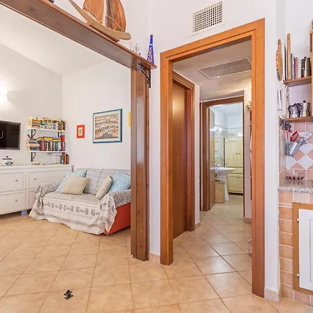 Semesterbostad Casa Corallo Tertenìa